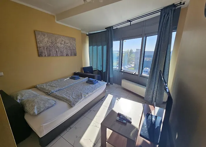 Royal Apartments & Rooms